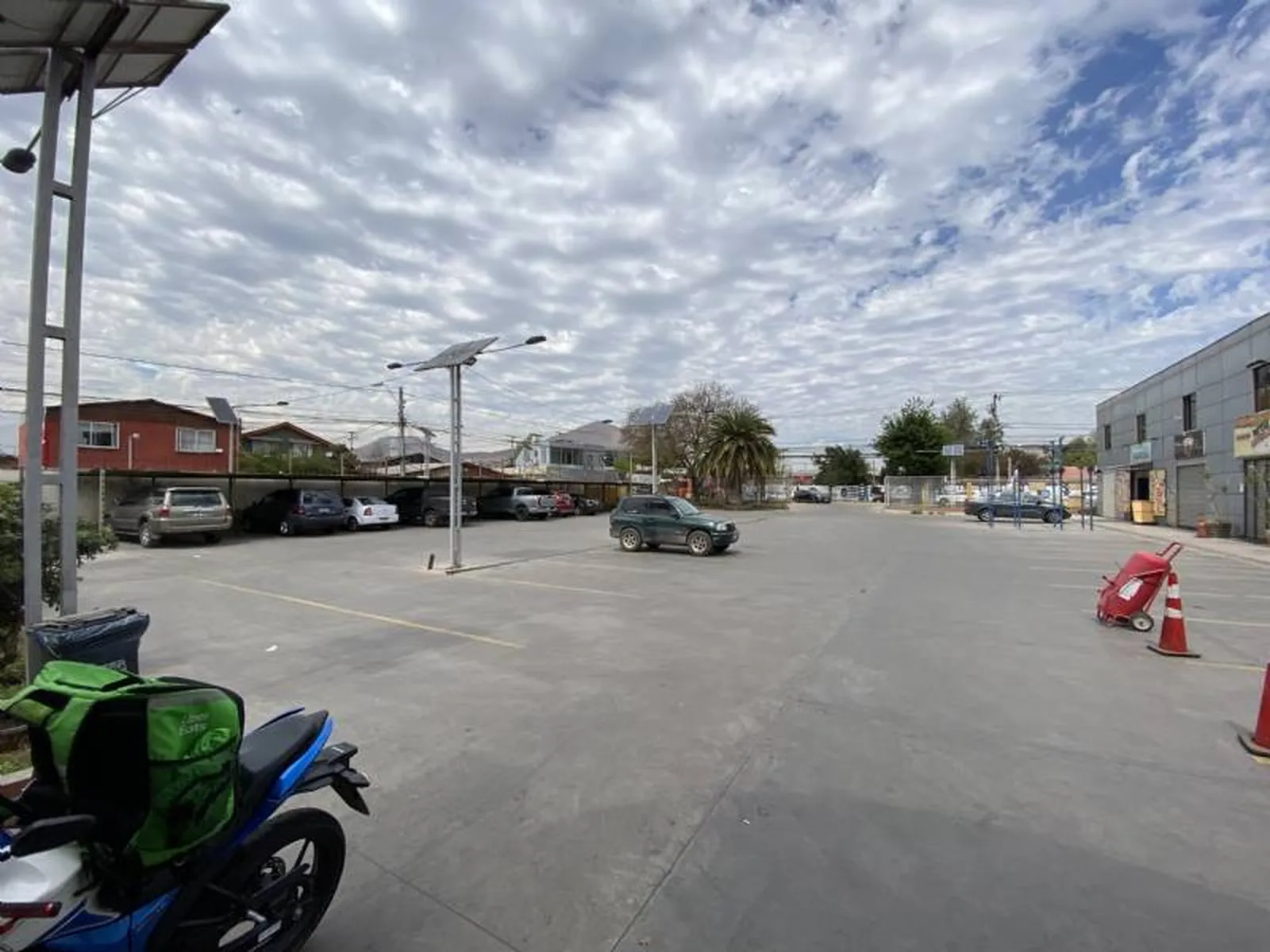 Strip center de 11 locales en Quilicura, Santiago - Imagen 8