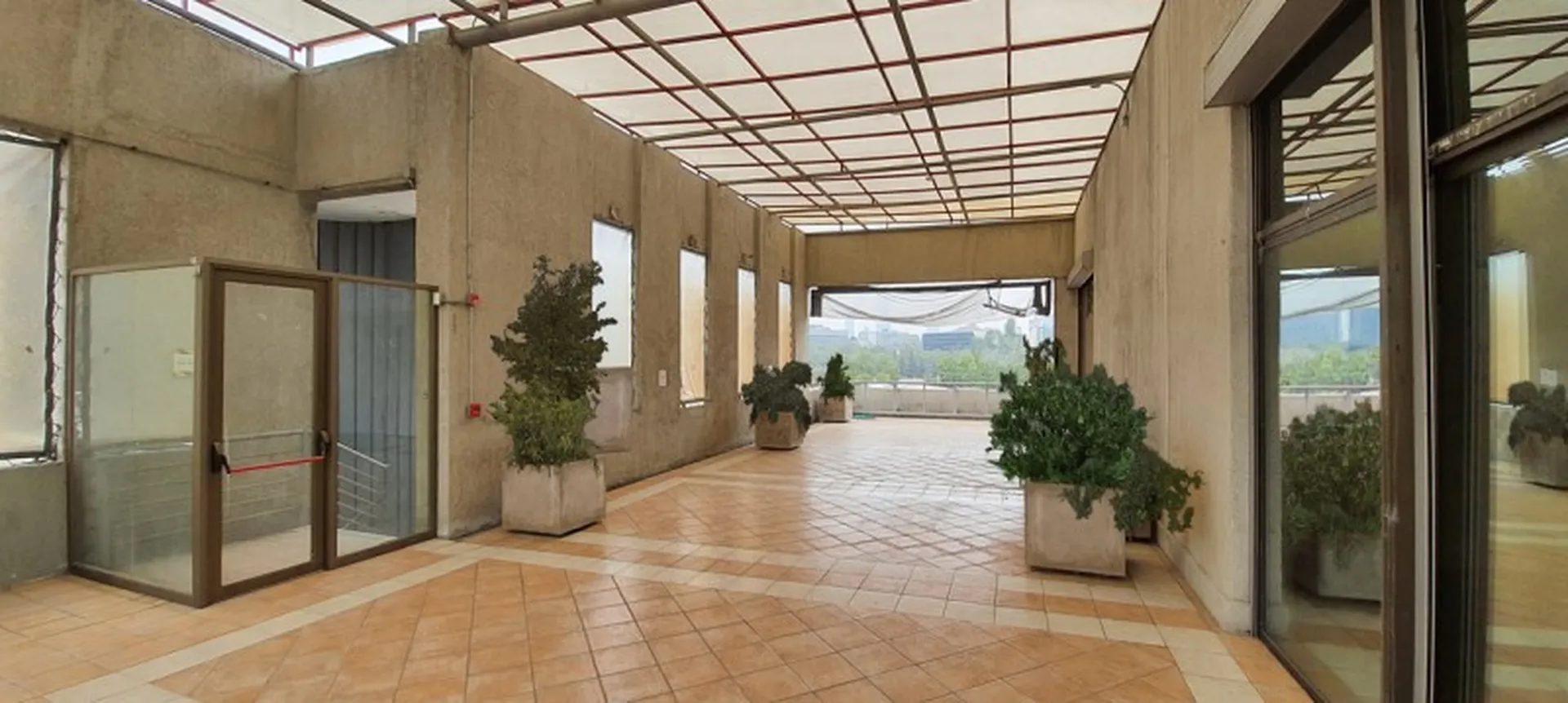Venta de edificio comercial con renta en Providencia, Santiago - Imagen 3