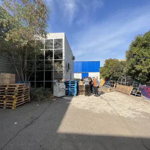 Bodegas con oficinas en parque industrial los libertadores colina, santiago