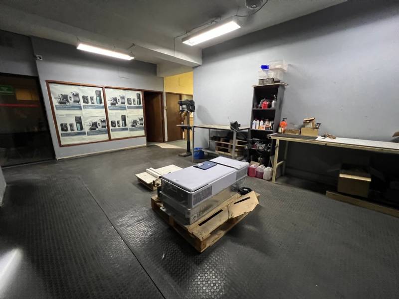 Propiedad comercial - industrial en vicuña mackena san joaquín, santiago - Imagen 7