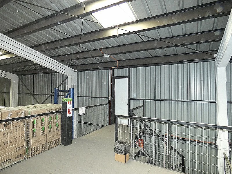 Bodega con oficinas en ciudad del niño - san miguel san miguel, santiago - Imagen 9
