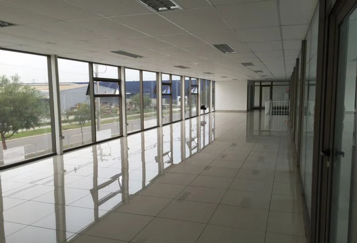 Propiedad industrial con renta a 2 años en ENEA Pudahuel, Santiago - Imagen 12