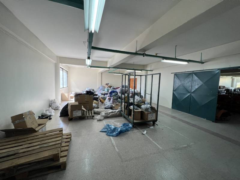 Bodega y local con oficinas en barrio patronato recoleta, santiago - Imagen 10