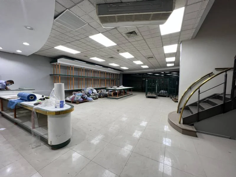 Bodega y local con oficinas en barrio patronato recoleta, santiago - Imagen 17