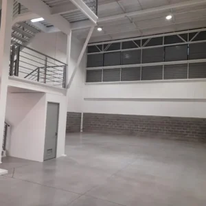 Bodega con oficina y seguridad 24/7 en condominio - lampa  lampa, santiago
