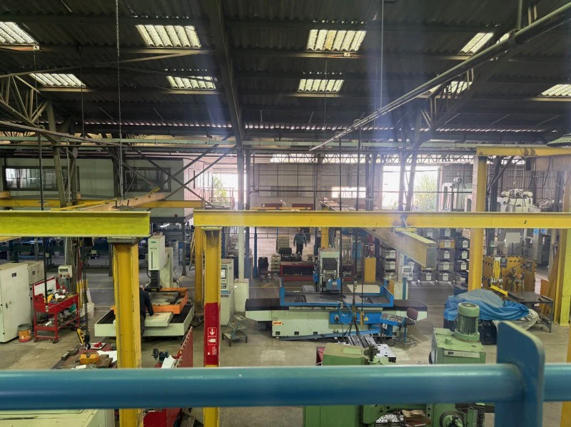 Venta de bodega industrial con oficinas en plaza oeste cerrillos, santiago - Imagen 2