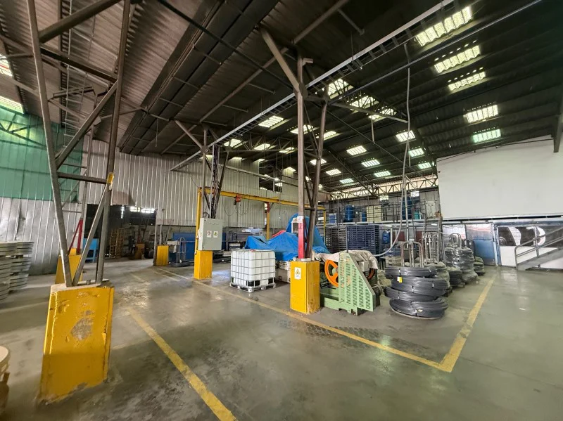 Venta de bodega industrial con oficinas en plaza oeste cerrillos, santiago - Imagen 4
