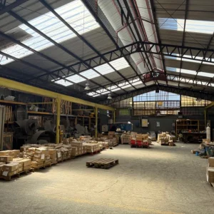 Propiedad industrial con oficinas a pasos de ruta norte sur lampa, santiago