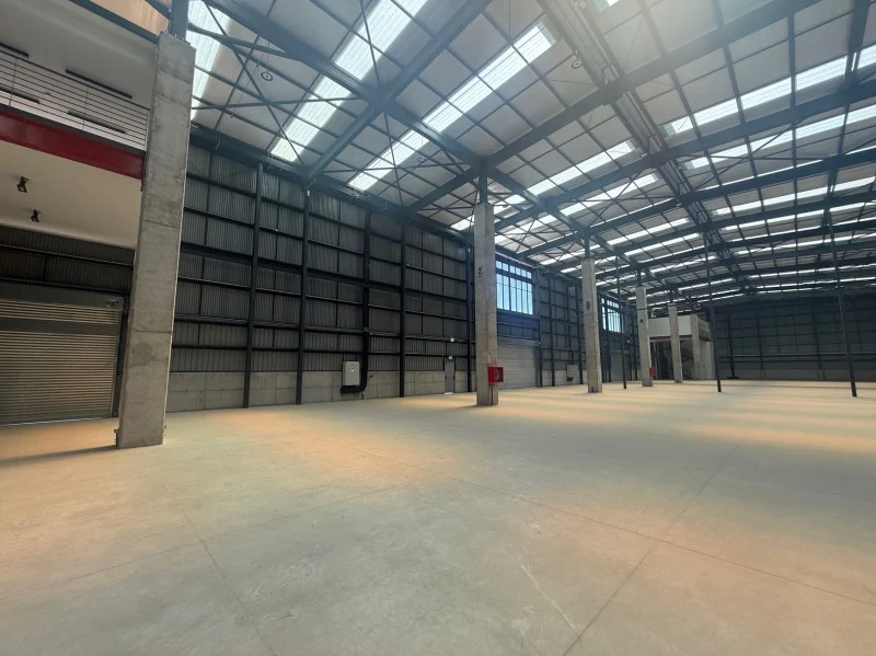 Venta de propiedad industrial nueva en parque ENEA Pudahuel, Santiago - Imagen 2