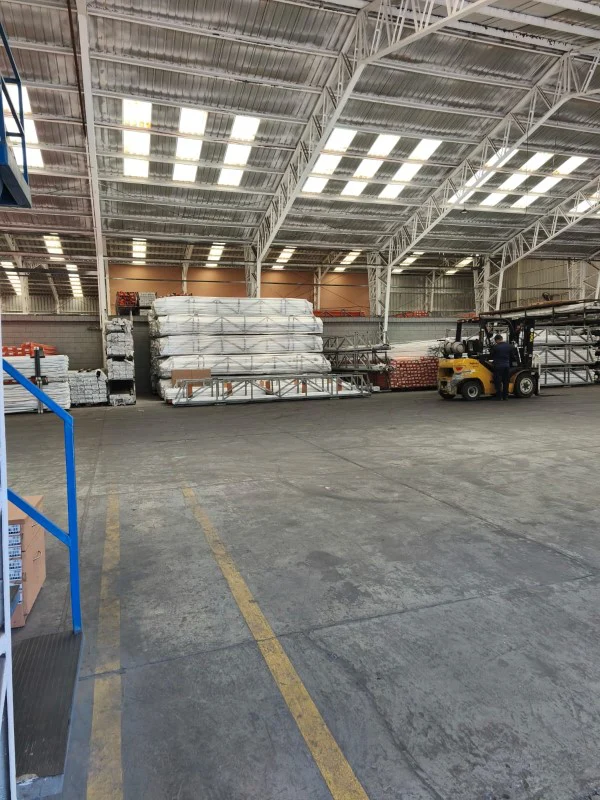 Bodega industrial con oficinas a pasos de ruta 5 lampa, santiago - Imagen 5