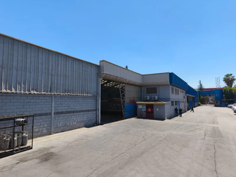 Bodega industrial con oficinas a pasos de ruta 5 lampa, santiago - Imagen 9