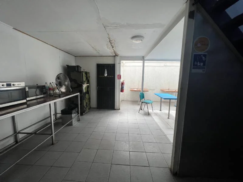 Excelente propiedad industrial en costanera norte renca, santiago - Imagen 11