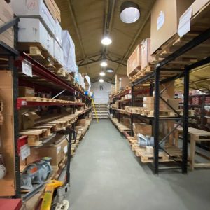 Propiedad comercial con oficinas y bodegas en Providencia, Santiago