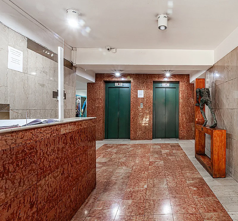 Venta de oficinas, estacionamientos y bodegas en descuento Providencia, Santiago - Imagen 2