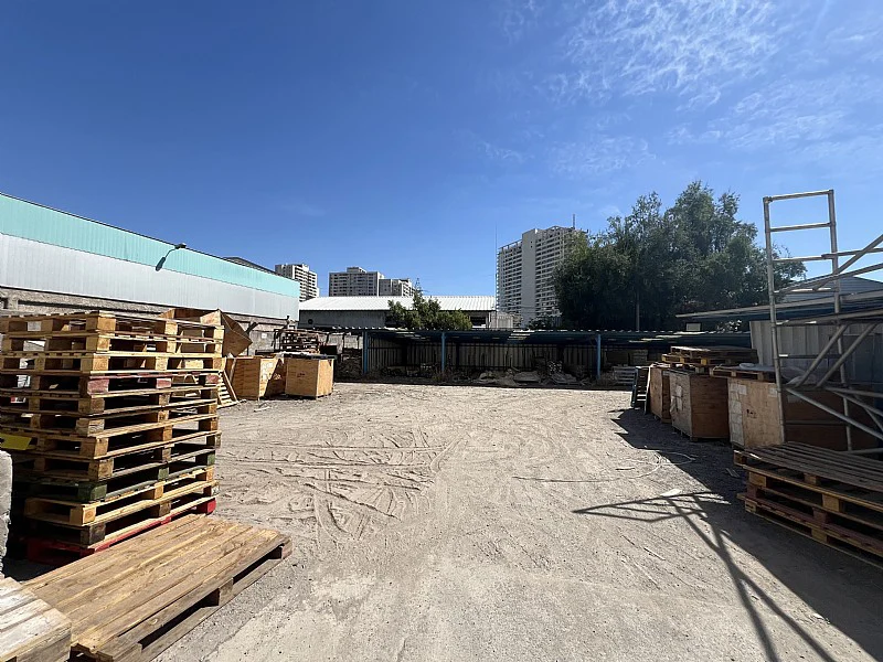 Arriendo de excelente propiedad industrial en calle marathon. Macul, Santiago. - Imagen 3