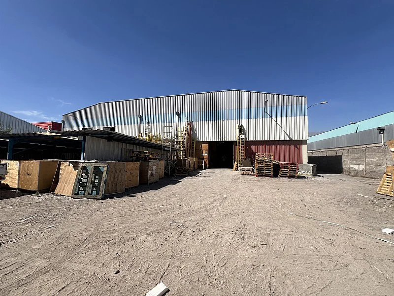 Arriendo de excelente propiedad industrial en calle marathon. Macul, Santiago. - Imagen 8