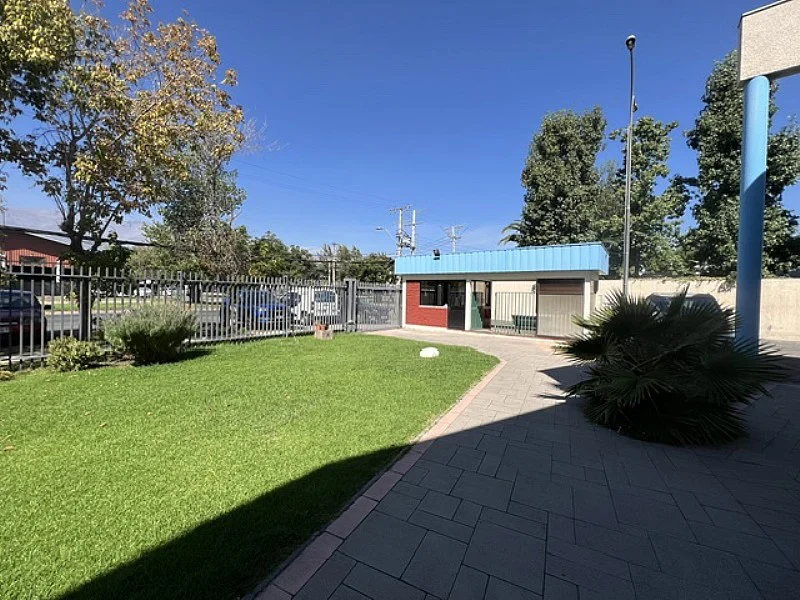 Arriendo de excelente propiedad industrial en calle marathon. Macul, Santiago. - Imagen 14