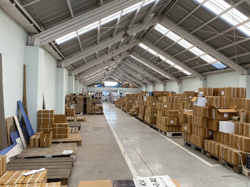 Bodega con oficinas y local en perfecto estado en Quinta Normal, Santiago - Imagen 3