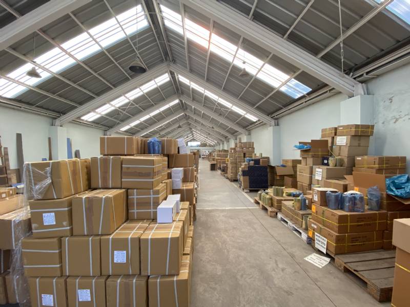 Bodega con oficinas y local en perfecto estado en Quinta Normal, Santiago - Imagen 10