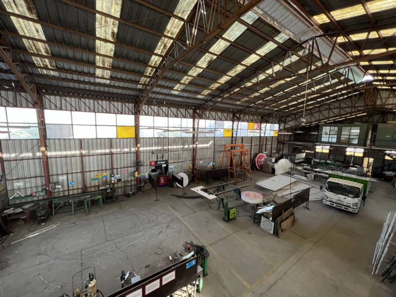 Excelente propiedad industrial en Macul, Santiago - Imagen 3