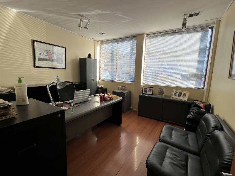 Excelente propiedad industrial en Macul, Santiago - Imagen 9