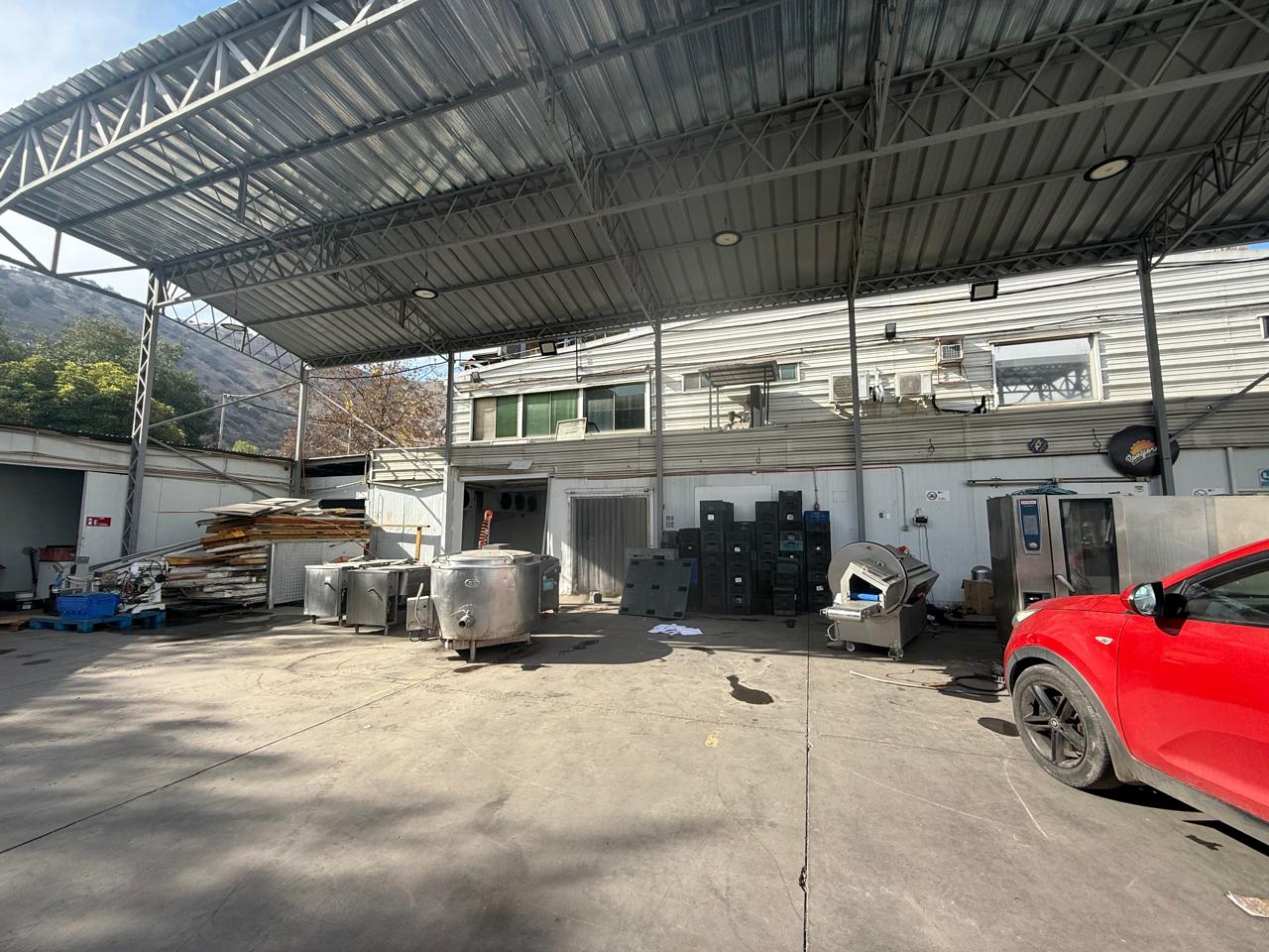 Venta de propiedad industrial para proceso de alimentos, Huechuraba. Santiago - Imagen 4