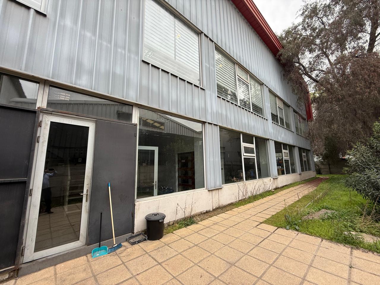 Venta de excelente propiedad industrial en Los Libertadores, Colina. Santiago - Imagen 14