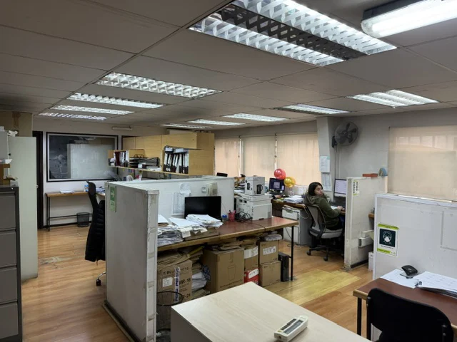 Venta de propiedad industrial con cámaras de frío – Parque Industrial La Reina. Santiago - Imagen 9
