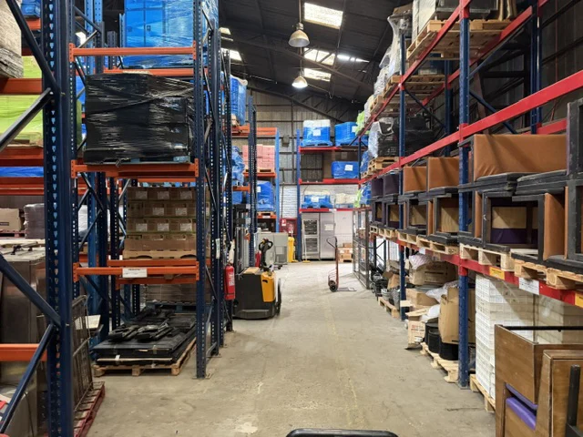 Venta de propiedad industrial con cámaras de frío – Parque Industrial La Reina. Santiago - Imagen 16