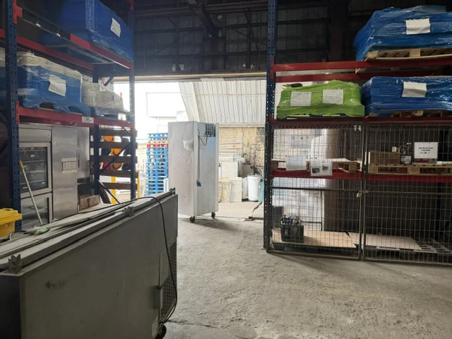 Venta de propiedad industrial con cámaras de frío – Parque Industrial La Reina. Santiago - Imagen 19